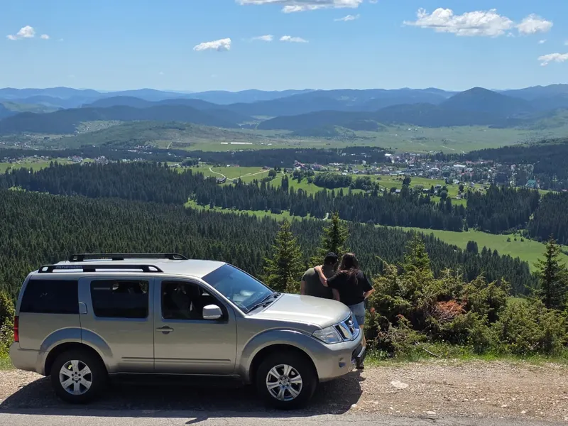Momčilov Grad — Durmitor jeep safari